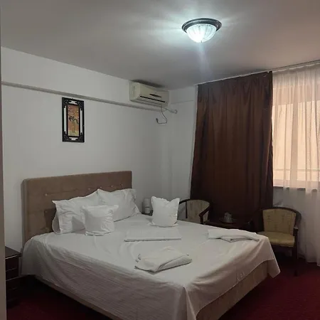 Ibiza מלון אפורי נורד