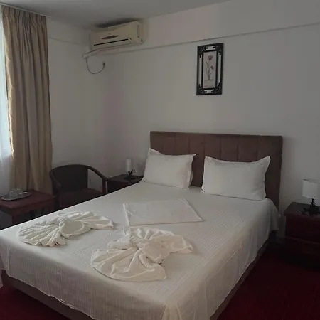 Ibiza 3*